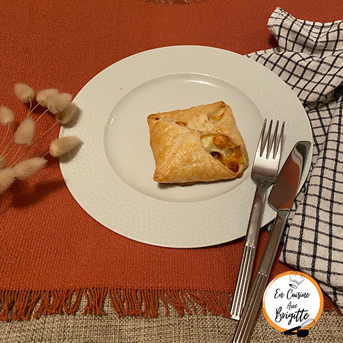Feuilletées au saumon et fondue de poireaux
