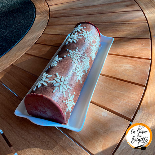 bûche-framboise-et-mousse-au-chocolat3