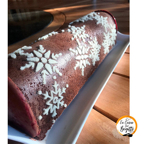 bûche-framboise-et-mousse-au-chocolat4