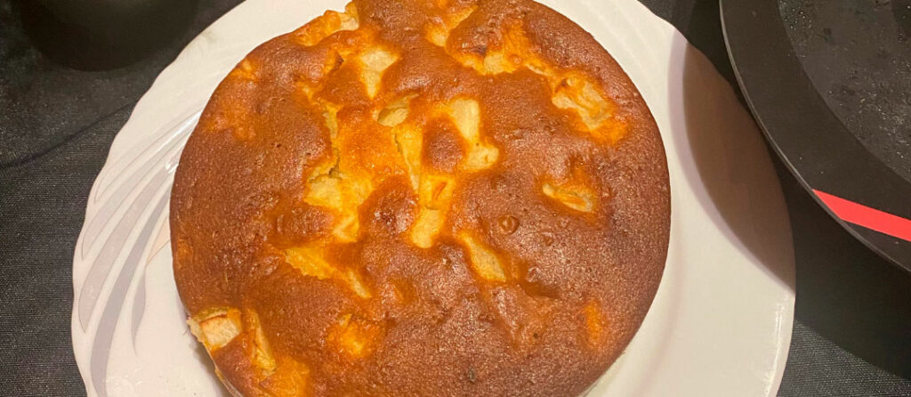 GATEAU ULTRA GOURMAND AUX POMMES