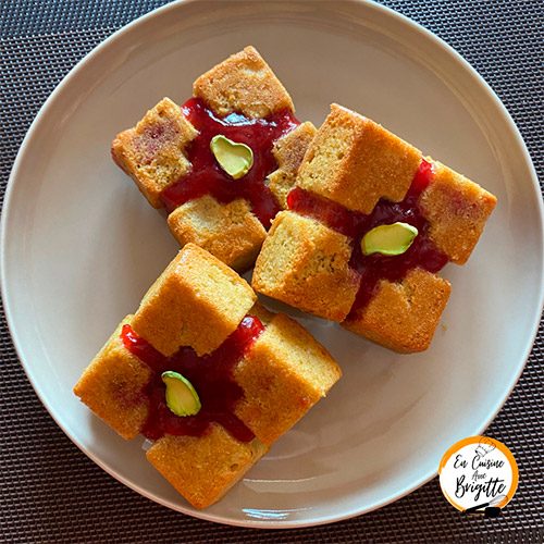 carrés-gourmands-fraises-pistache2